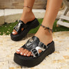 Women'S Gothic Skull &amp; Chain Accent Slide Sandals